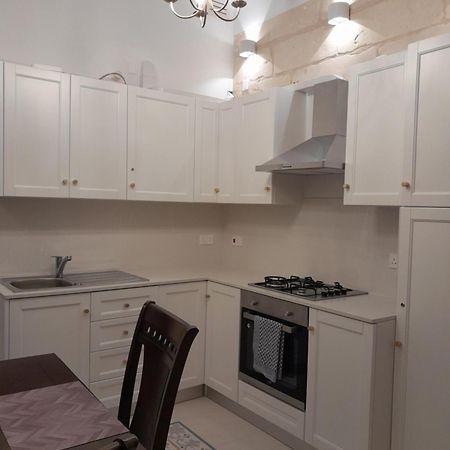Charming Town House In Cospicua, Valperga Rooms 外观 照片