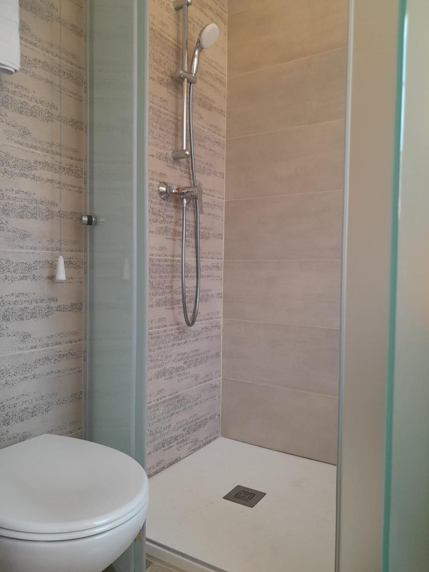 Charming Town House In Cospicua, Valperga Rooms 外观 照片